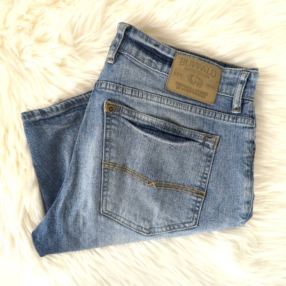 Buffalo David Bitton Six-X Basic Short Distressed… - image 8